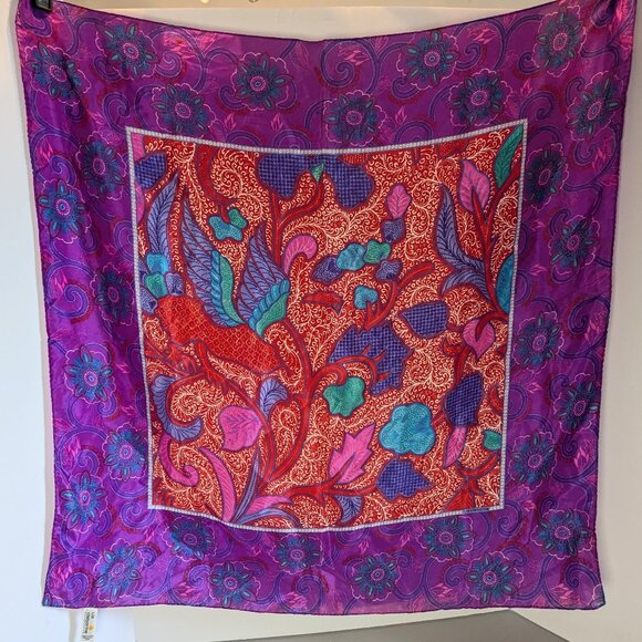 Liz Claiborne Vintage 80's Purple Red Silk Floral Square Scarf Made in Japan - Picture 1 of 8